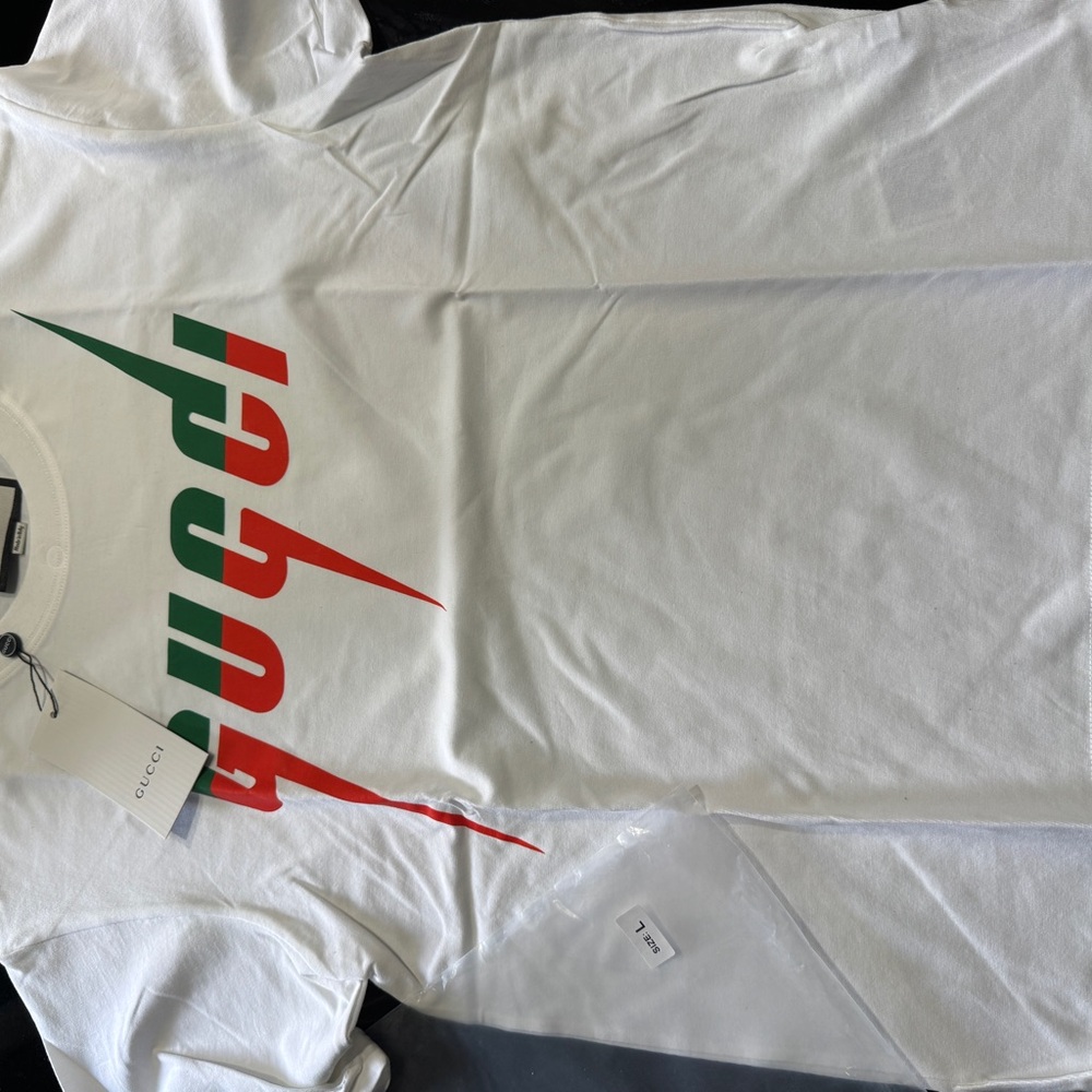 Gucci White Short-Sleeve Tee with Red and Green Slanted Logo